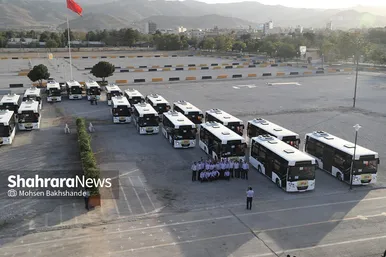 آیین رونمایی از ۳۰ دستگاه میدل باس