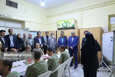 گزارش تصویری | آیین اهدای ۳۰۰ دستگاه ویلچر و بسته تحصیلی به معلولان و دانش‌آموزان تحت پوشش بهزیستی خراسان رضوی