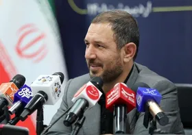 ویدئو | حاجی بگلو: توسعه همه جانبه شهر با تاکید بر مناطق کم برخوردار را به انجام می&zwnj;رسانیم