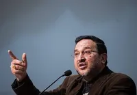 مقدم فر: آیین تشییع رهبر شهید نقطه عطف تحولات منطقه می‌شود | مجازات مستکبران هیچ ارتباطی به تفاهم و مذاکره ندارد