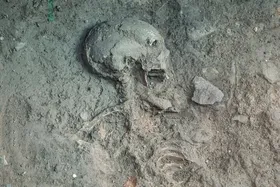 کشف اسکلت مرد جوان هنگام پی&zwnj;ریزی یک ساختمان در مشهد