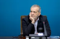 پزشکیان بر اتخاذ تدابیر پیشگیرانه از تصادفات جاده‌ای در آستانه نوروز تاکید کرد