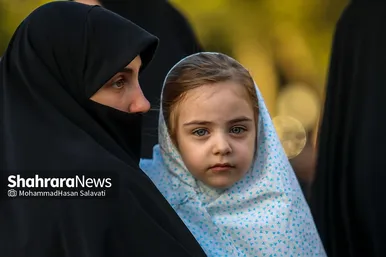 تصاویری از آئین خیمه سوزان عصر عاشورا در مشهد