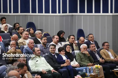 گزارش تصویری | جشن صعود به لیگ برتر تیم فوتسال دائم پناه مشهد