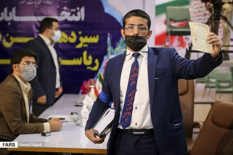 درباره نام نویسی انتخابات ریاست جمهوری و حاشیه‌های آن  | سودای خدمت یا شهرت؟