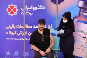 واکنش تند گرشا رضایی به پول گرفتن خواننده&zwnj;ها در قبال زدن واکسن ایرانی کرونا + فیلم