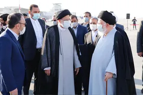 رییس جمهور در مشهد مقدس: ارتباط بین اشتغال و تولید دانش&zwnj;بنیان از ظرفیت&zwnj;های استان است |  فقر و نداری زیبنده خراسان رضوی نیست