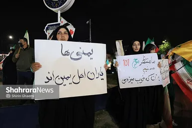گزارش تصویری | مردم شریف مشهد در هفتادویکمین شب حضور در سنگر خیابان
