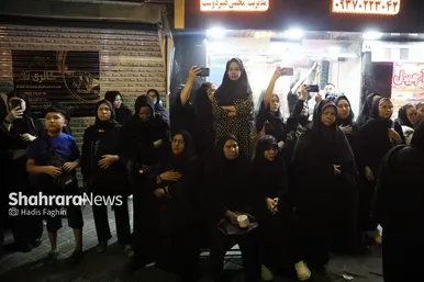 گزارش تصویری | مراسم علم کشیِ مهاجران افغانستانی در گلشهر مشهد