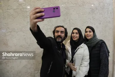 گزارش تصویری | اکران فیلم سینمایی «علت مرگ نامعلوم» با حضور عوامل در مشهد