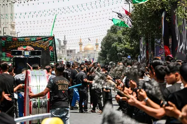 عزاداری روز تاسوعا در مشهد مقدس