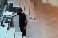 عامل حیوان آزاری در هشتگرد دستگیر شد