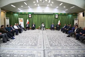 آیت الله علم الهدی:&nbsp;فرهنگ کشور باید بر محور معارف اهل&zwnj;بیت (ع) شکل گیرد | انقلاب اسلامی در مرحله&zwnj;ای حساس و سرنوشت&zwnj;ساز قرار دارد