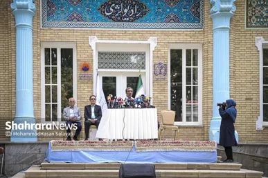 گزارش تصویری | نشست خبری استاندار خراسان رضوی در بیمارستان امام رضا (ع)
