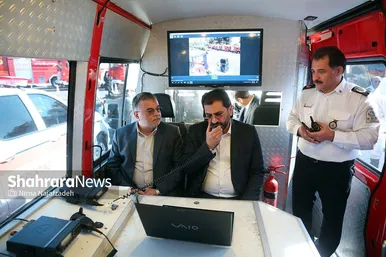 رژه ناوگان خودرویی آتش نشانی مشهد
