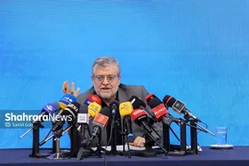 گلایه شهردار مشهد از کمبود تسهیلات برای زوج&zwnj;های جوان در نمایشگاه لوازم خانگی+ ویدئو