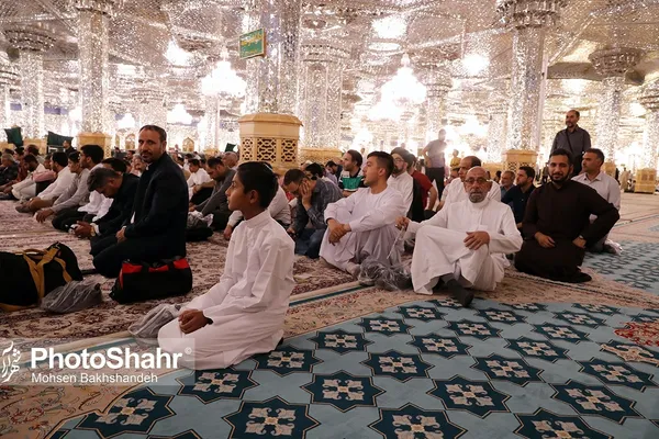 اقامه نماز عید قربان در حرم مطهر رضوی | آیت الله علم الهدی: روز عید قربان، روز قربانی کردن هوای نفس است + فیلم و تصاویر