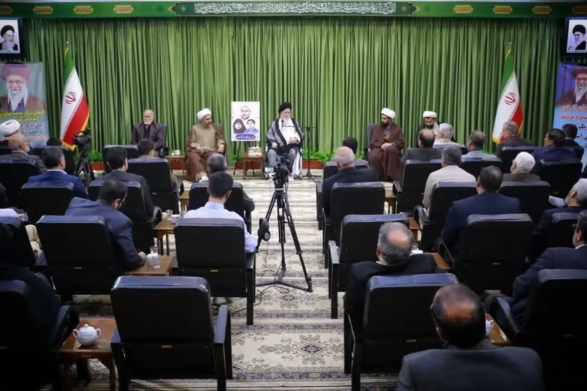 آیت‌الله علم‌الهدی عنوان کرد: توان دفاعی کشور، مظهر اقتدار نظام | برتری جنگ امروز با قدرت فرهنگ و تمدن است