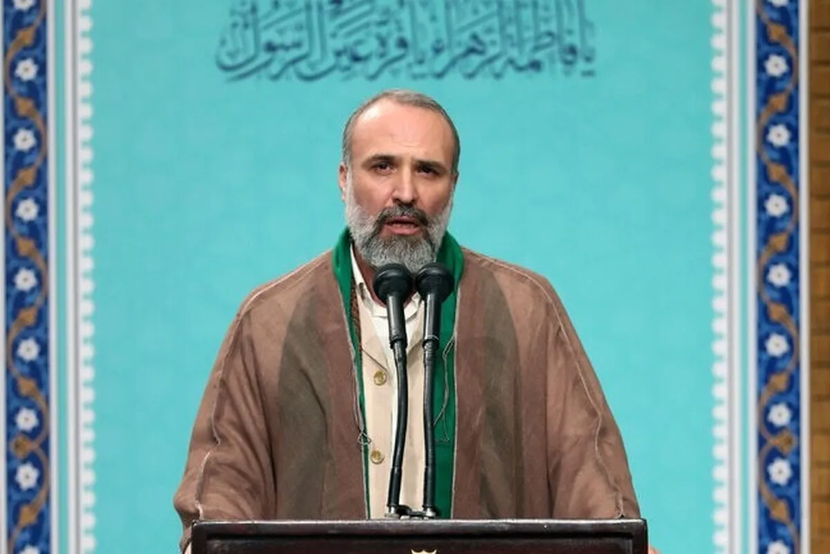 ویدئو| مدیحه‌سرائی سیدحسین گل ختمی قمصری در دیدار مداحان با رهبر انقلاب
