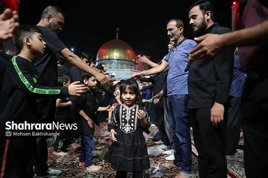 گزارش تصویری | «حسینیه حرم» میزبان عزاداران هندوستانی و پاکستانی