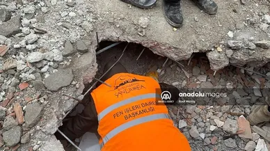 عکس‌هایی از زلزله امروز در ترکیه (۱۷ بهمن ۱۴۰۱)