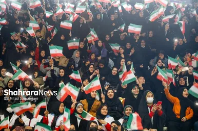 گزارش تصویری | آیین آغاز جشن‌های پیروزی انقلاب اسلامی و بزرگداشت سالروز ورود امام‌خمینی(ره) به وطن
