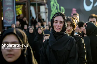تصاویری از آئین خیمه سوزان عصر عاشورا در مشهد