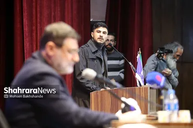 پرسش و پاسخ دانشجویان دانشگاه فردوسی با معاون رییس جمهور