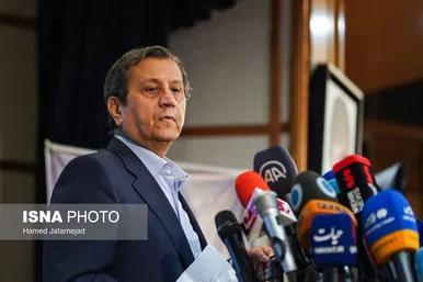 عکس‌هایی از دومین روز ثبت‌نام کاندیدا‌های چهاردهمین دوره انتخابات ریاست‌جمهوری ۱۴۰۳