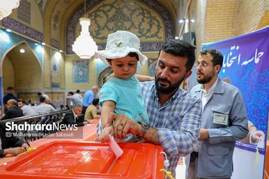 عکس‌هایی از مرحله دوم انتخابات چهاردهمین دوره ریاست‌جمهوری در مشهد (۶)
