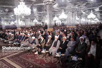 گزارش تصویری | نشست تحلیلی تبیینی «فتح قریب» در حرم مطهر رضوی