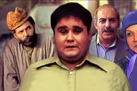 وقتی اکبر عبدی دیر به مدرسه می‌رسید و همه ما می‌خندیدیم + فیلم