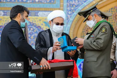 صبحگاه مشترک نیرو‌های مسلح در مسجد جمکران