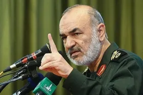 فرمانده کل سپاه: ایرانی مستقل و خوداتکا می&zwnj;خواهیم