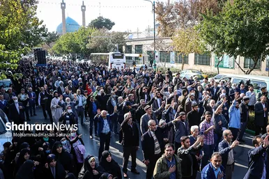 راهپیمایی اصناف، بازاریان و نمازگزاران پس از نماز جمعه مشهد