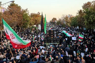تشییع با شکوه 3 شهید مدافع امنیت در مشهد