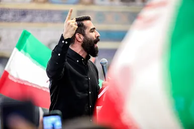 اجتماع مردمی «وعده صادق» در حرم مطهر رضوی