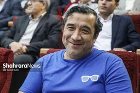 خداداد عزیزی: برخی به دنبال ریشه&zwnj;کَن&zwnj;کردن فوتبال در مشهد هستند + فیلم