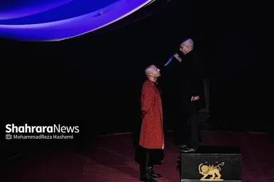 عکس‌هایی از نمایش «آداب شکار روباه»؛ از سایه شاه تا سایه قتل در مشهد