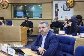 فرهمندی: تا زمانی که به رانندگان رسمیت ندهیم، حوزه حمل&zwnj;و&zwnj;نقل پا نمی&zwnj;گیرد