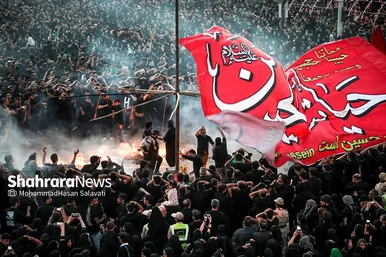 تصاویری از آئین خیمه سوزان عصر عاشورا در مشهد
