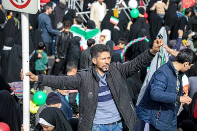 راهپیمایی 22 بهمن در مشهد - 3