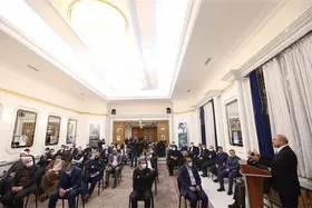قالیباف: نارسایی&zwnj;ها ربطی به انقلاب اسلامی ندارد | باید فرصت را به جوانان بدهیم