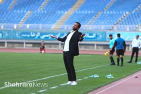 وقتی نیکبخت واحدی یک عکاس را با مشت می&zwnj;زند و فحاشی می&zwnj;کند! | کمیته انضباطی می&zwnj;بیند؟ + فیلم