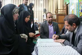 دیدار چهره به چهره فرماندار مشهد با مردم | درمانگاه به &laquo;شفا&raquo; می&zwnj;رسد