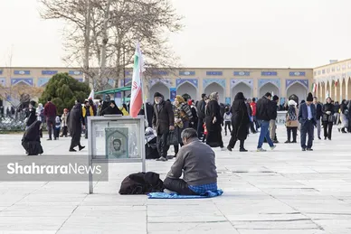 آیین چراغ برات در آرامگاه خواجه ربیع