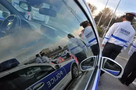 اعمال&zwnj;قانون ۱۷۱۲ خودروی حادثه&zwnj;ساز در مشهد | ۵۴ خودروی متخلف توقیف شدند (۲۱ مهر ۱۴۰۳)