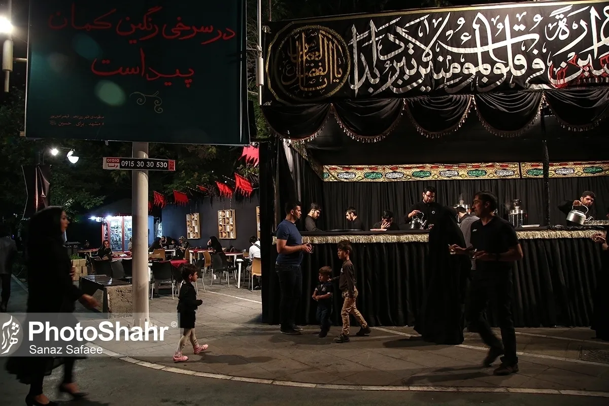 خدمت‌رسانی ۹ موکب حریم بارگاه ملکوتی رضوی در دهه اول محرم