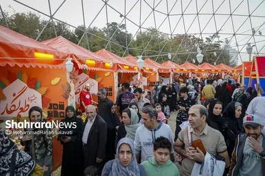 گزارش تصویری | طعم و رنگ پاییز در باغ مشهد