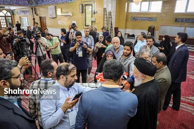 عکس‌هایی از مرحله دوم انتخابات چهاردهمین دوره ریاست‌جمهوری در مشهد (۳)